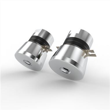 Ultrasonic titringsbreytir